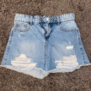 BRAND NEW NEVER WORN Tiger Mist Shorts.